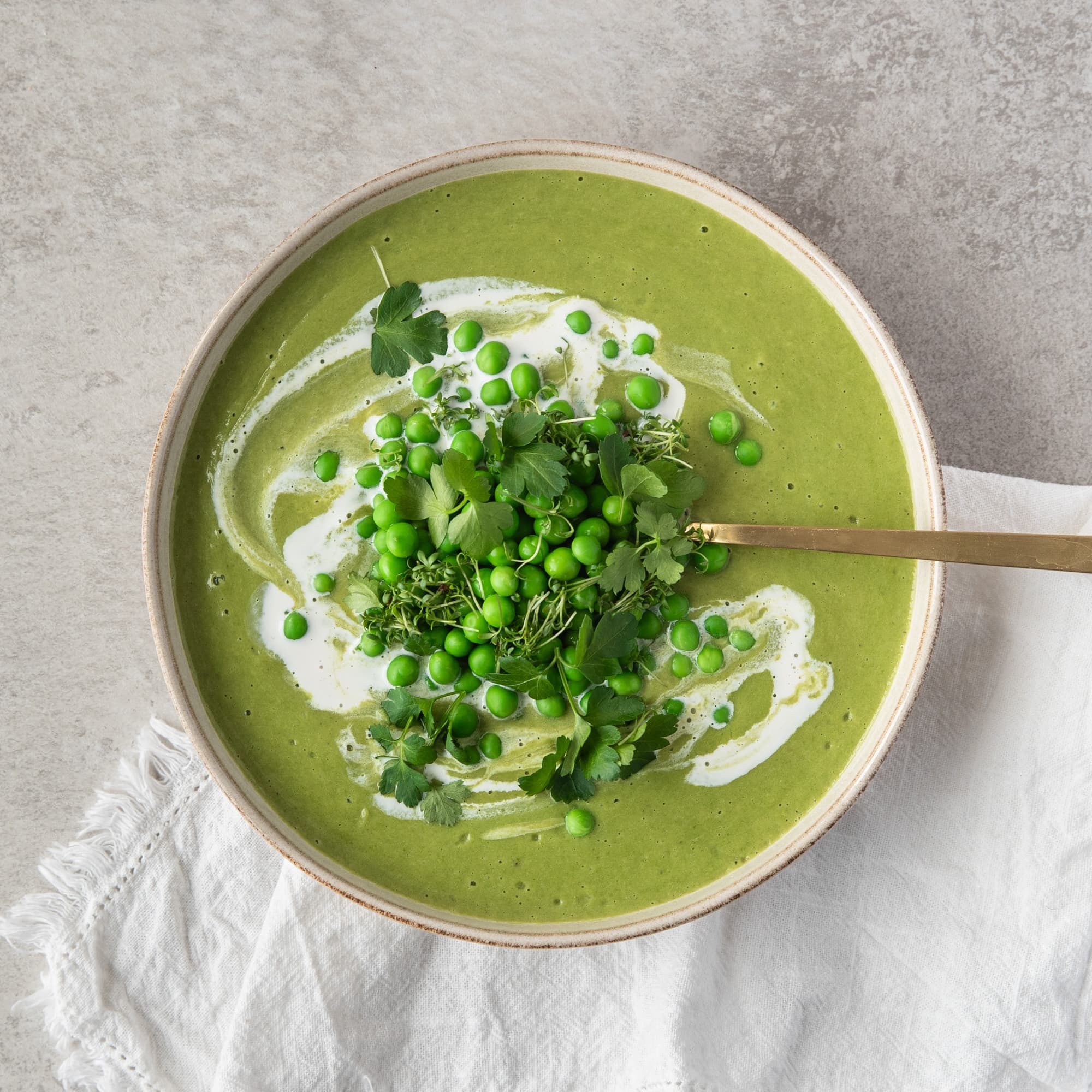 Creamy Pea Asparagus Soup