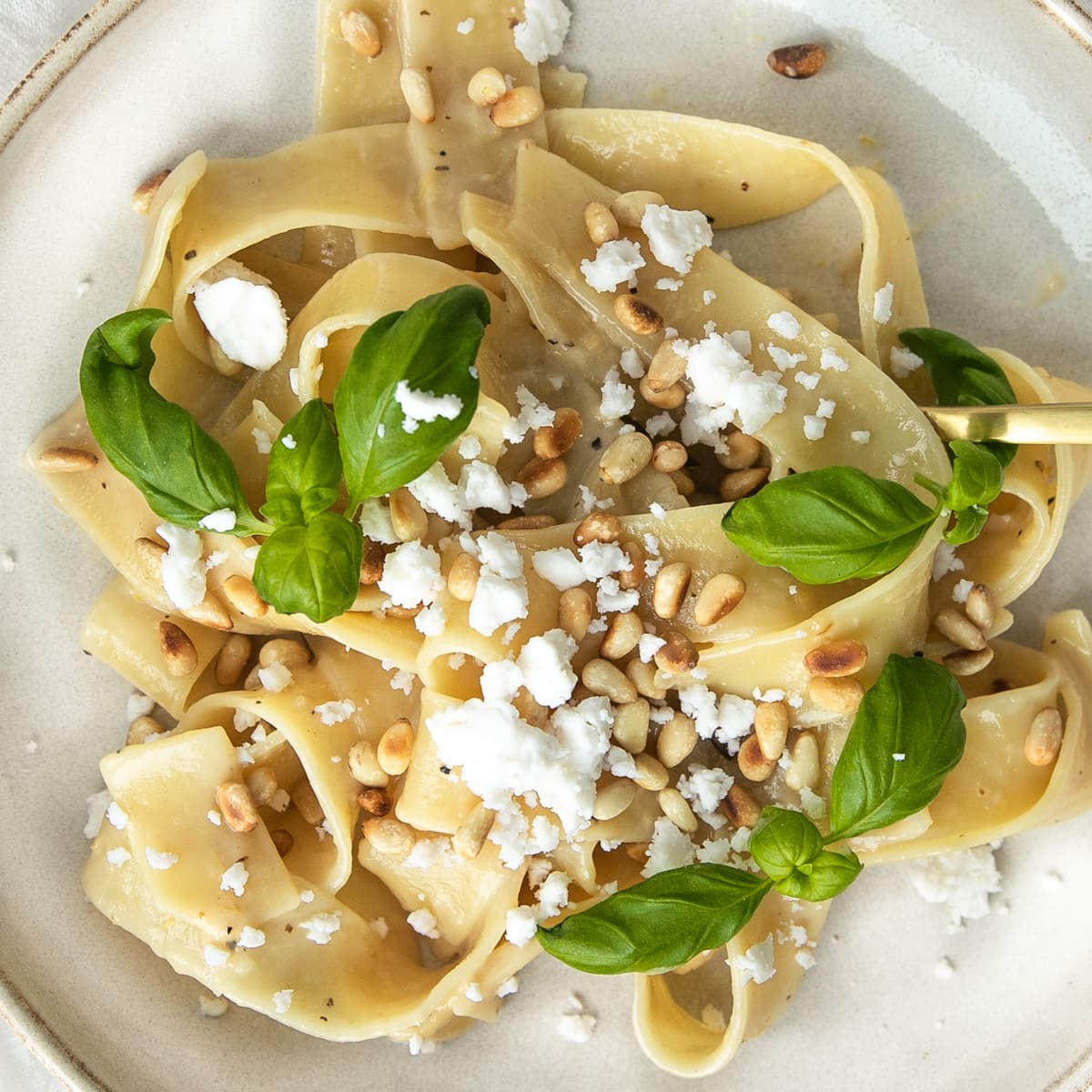 Roasted Garlic Lemon Pasta | Cookies and Salt